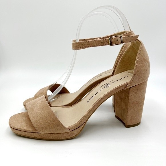 Chinese Laundry‎ Womens Dark Nude Faux Vegan Suede Block Heels Sandals Shoes 7.5 - Picture 5 of 15